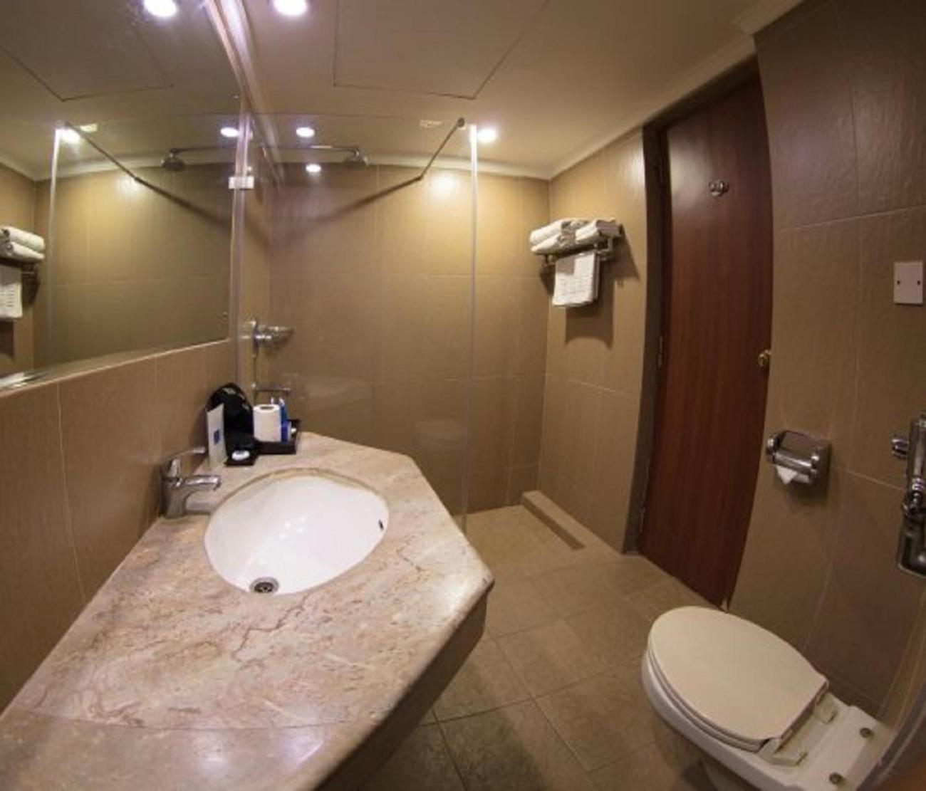 Hotel Tulip Near Delhi Airport Νέο Δελχί Εξωτερικό φωτογραφία
