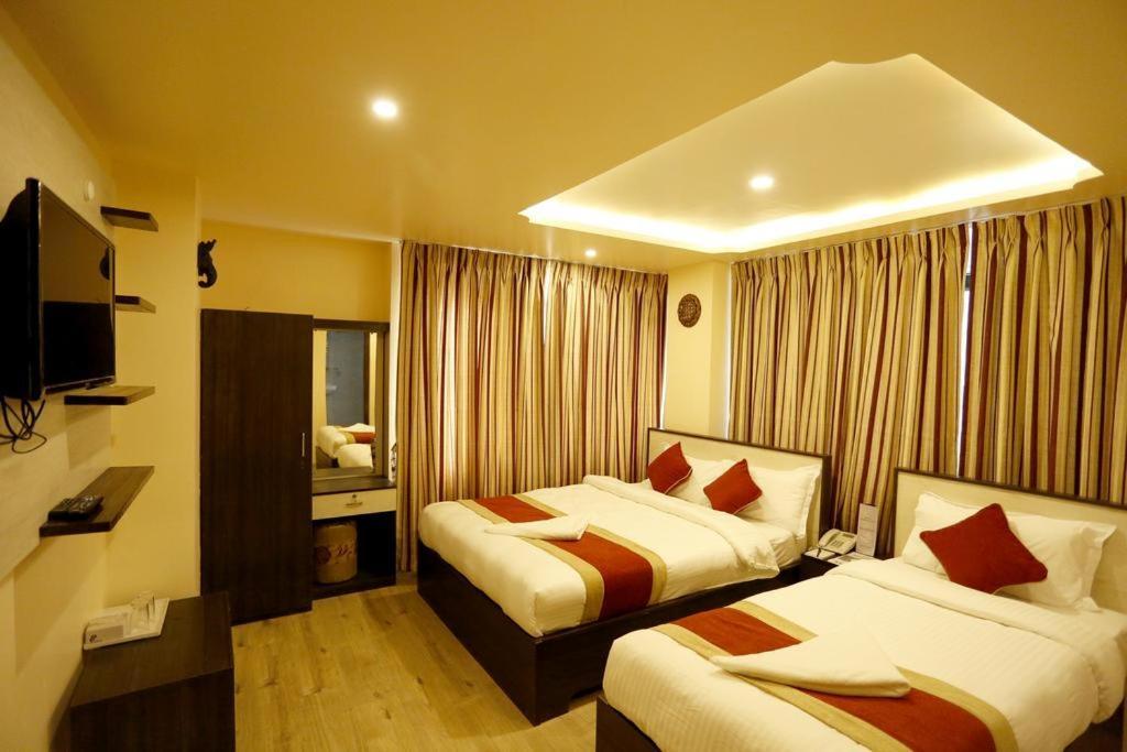 Hotel Tulip Near Delhi Airport Νέο Δελχί Εξωτερικό φωτογραφία